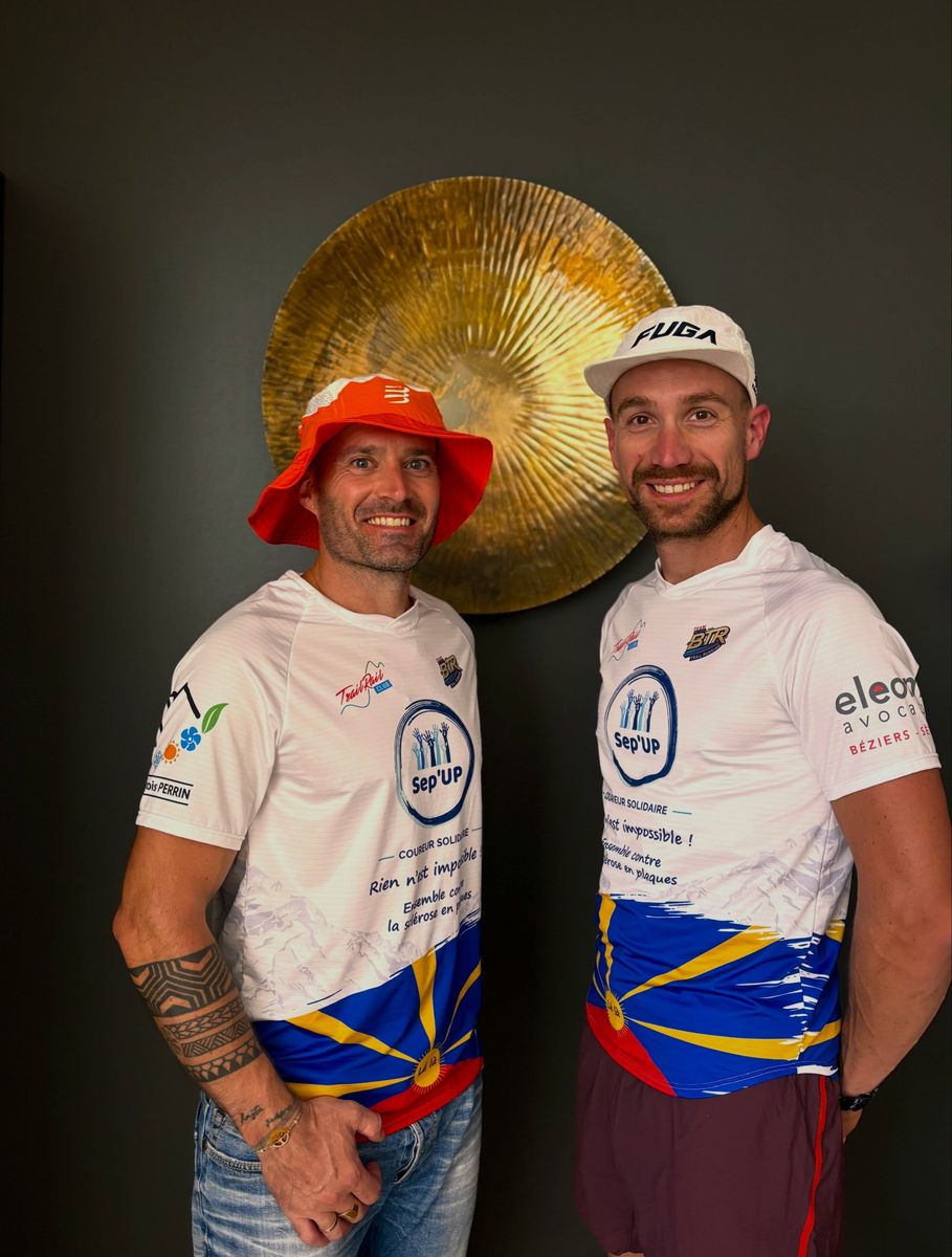 Alexandre Marhuenda et Pierre Bodart en maillot solidaire SEP’UP